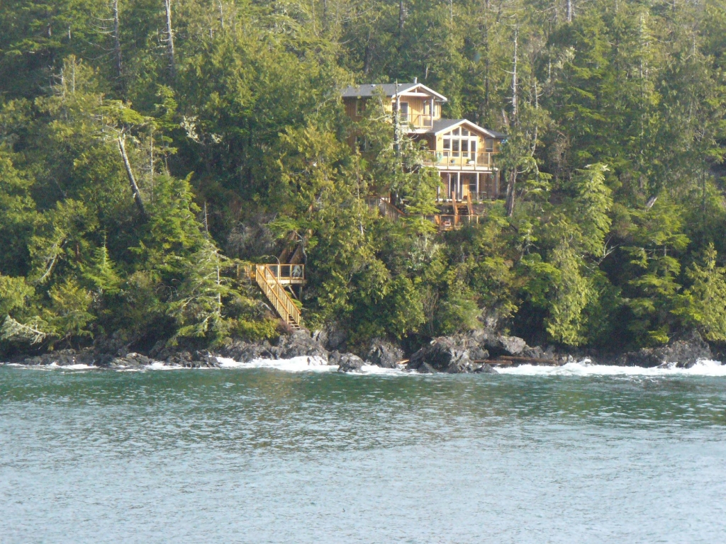 Reef Point Oceanfront B&B | Super, Natural BC