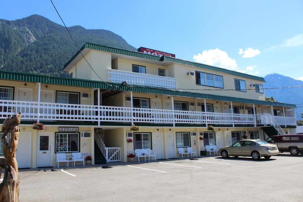 Best Continental Motel | Super, Natural BC