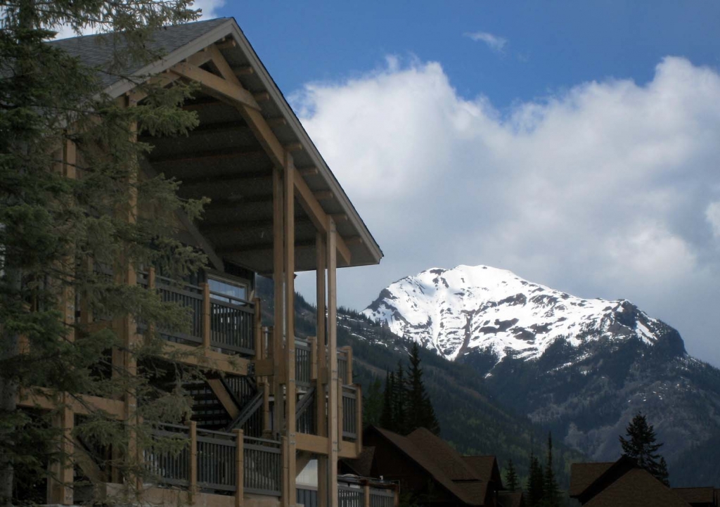 Aspens At Kicking Horse Mountain Resort | Super, Natural BC