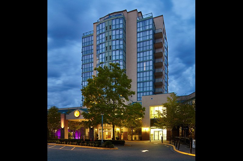 Executive Plaza Hotel Metro Vancouver | Super, Natural BC