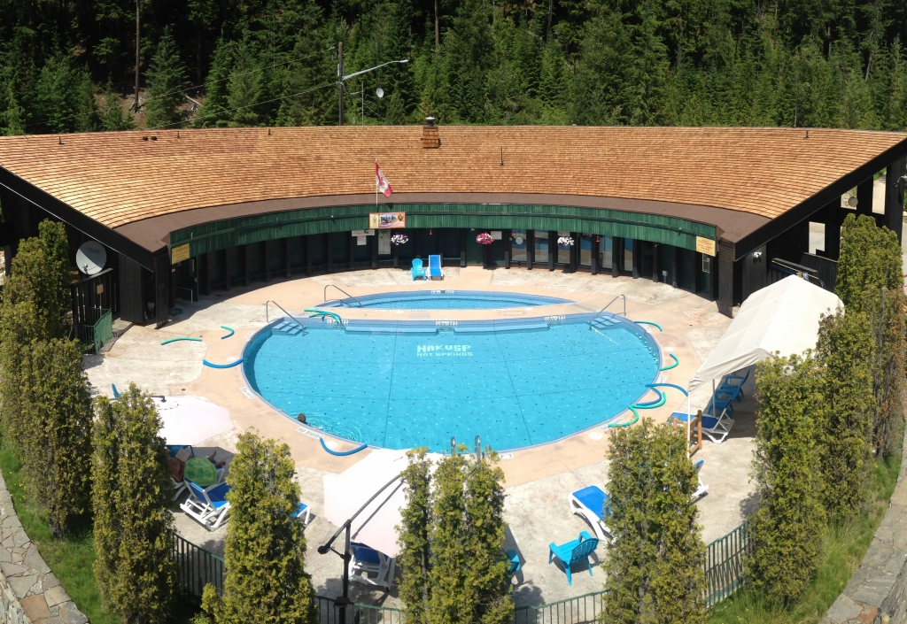 Nakusp Hot Springs Cedar Chalets | Super, Natural BC