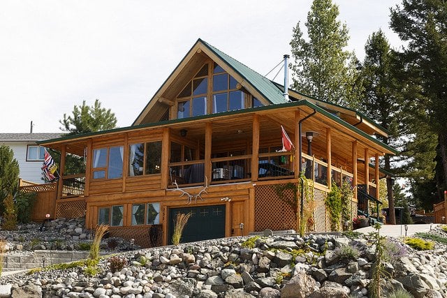 Logan Lake Log Cabin B&B | Super, Natural BC